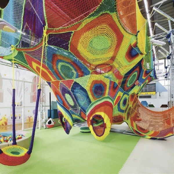 Spațiul și activitățile de joacă de la Energy Kids - Iulius Town Timișoara