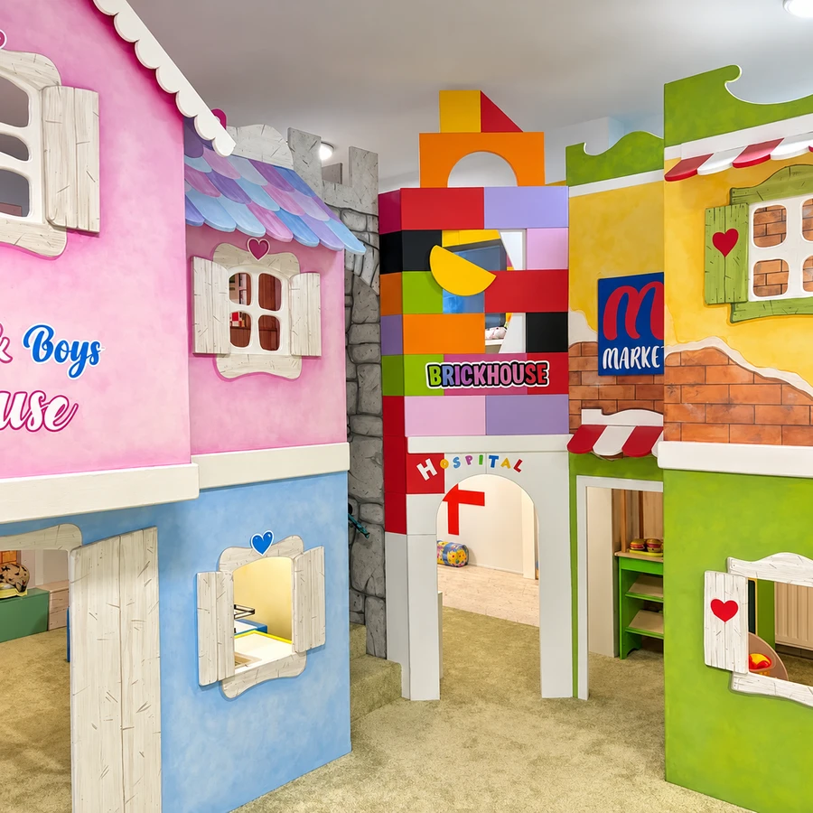 Căsuțele pentru jocuri de rol de la Kids Joy Center