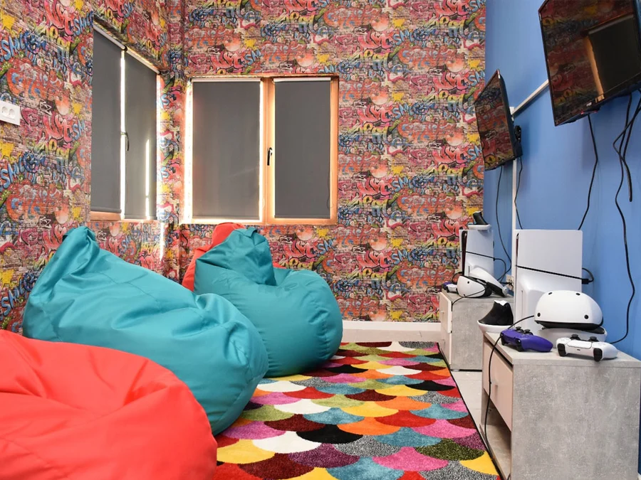 Zona de jocuri video Rainbow Kids