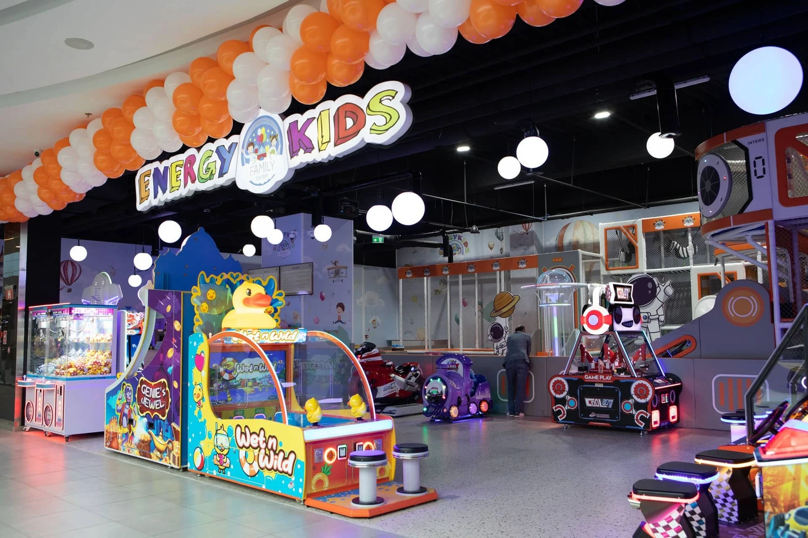 Intrarea Energy Kids Family Center din Atrium Mall Arad