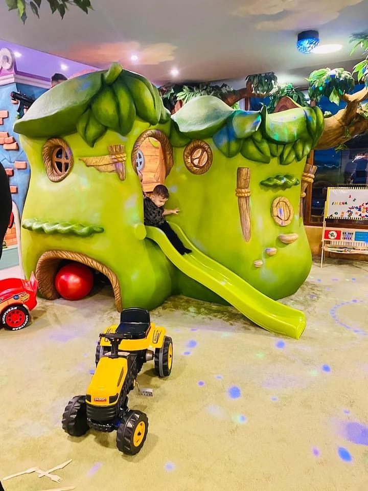 Spațiul și activitățile de joacă de la Magic Town