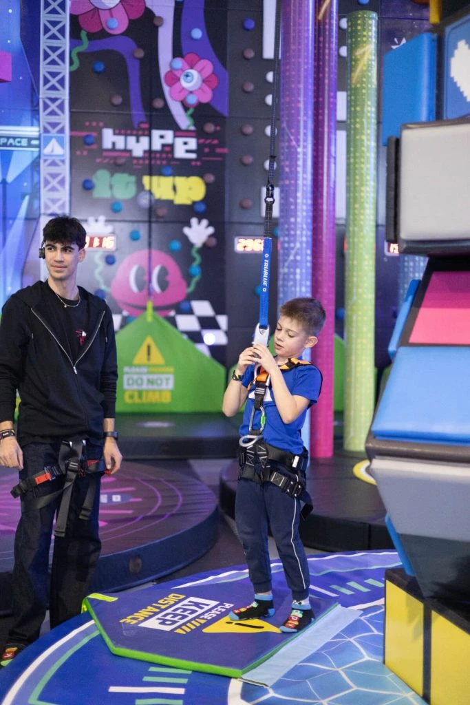 Spațiul și activitățile de joacă de la Hype