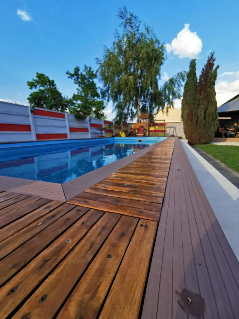 Spațiul și activitățile de joacă de la Party Land