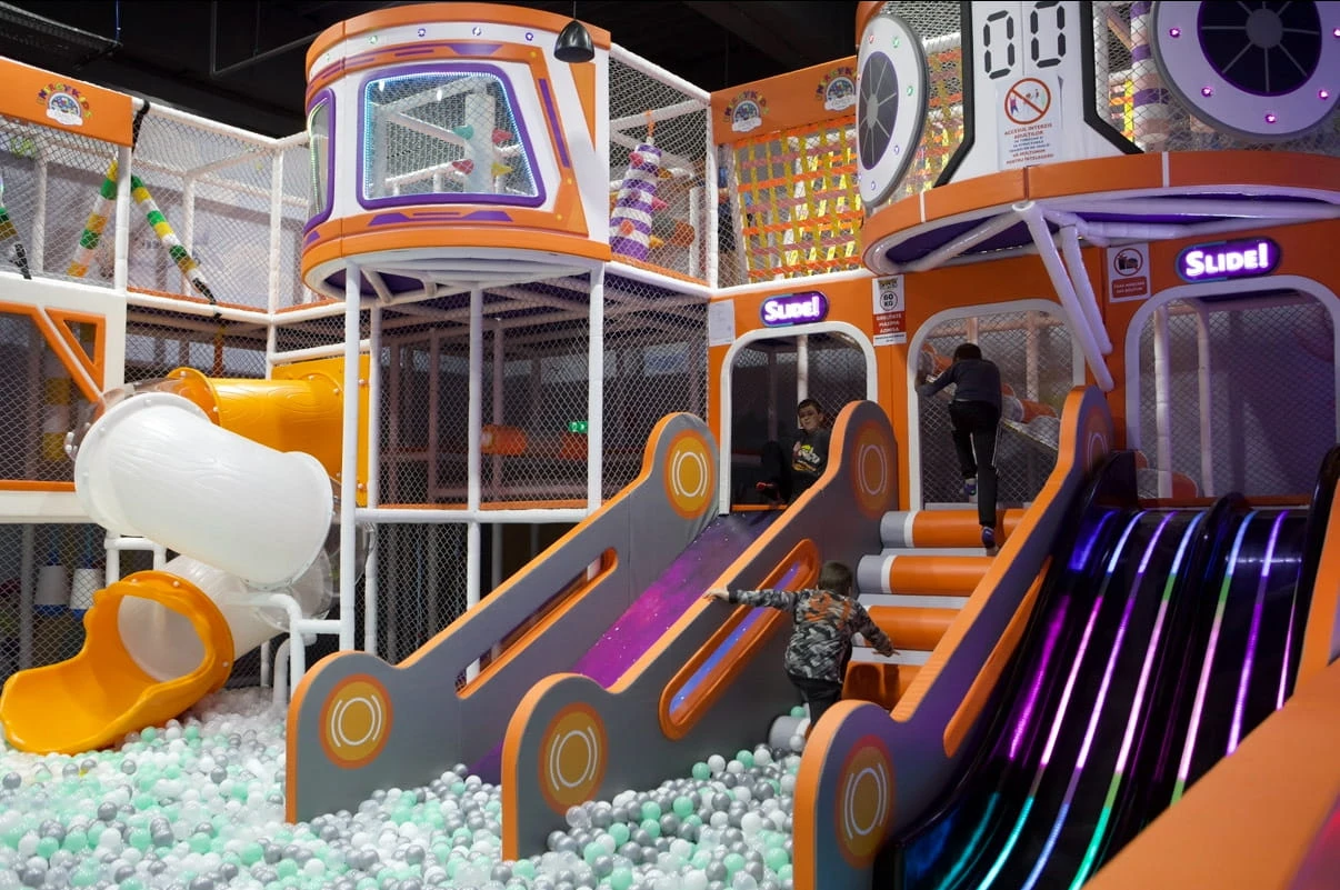 Spațiul și activitățile de joacă de la Energy Kids – Shopping City