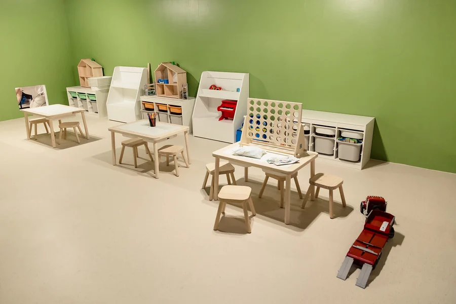 Mese și jocuri educative în Kidopolis