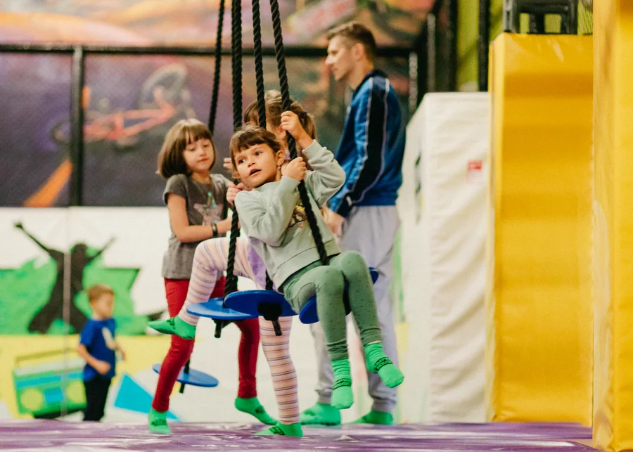 Joacă în sala Jumping House Cluj